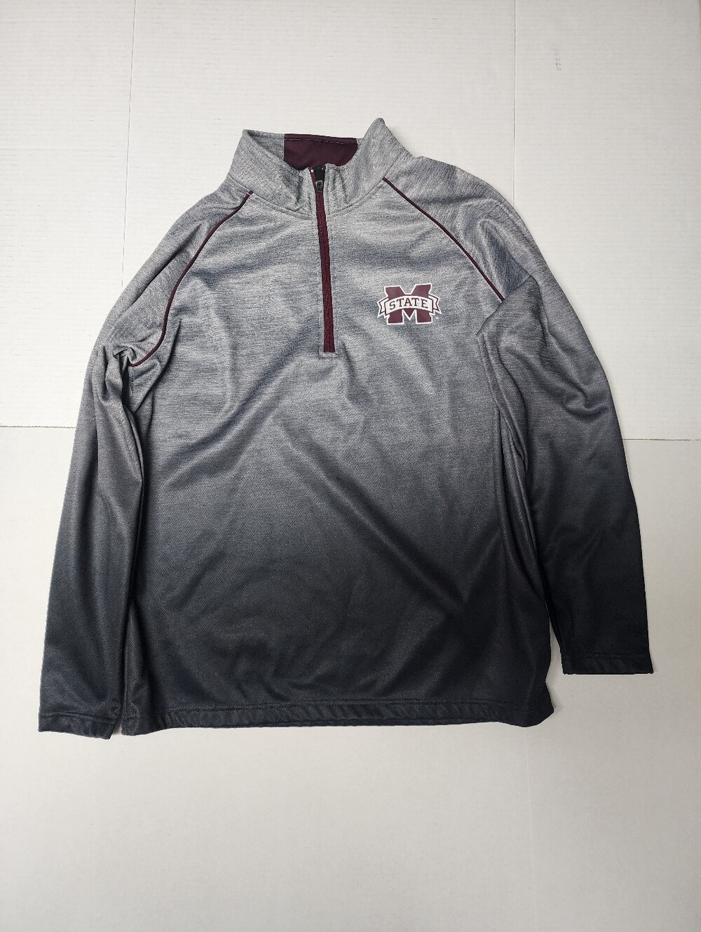 Colosseum Men's Size Medium Mississippi State 1/4 Zip Gray Fleece Pullover